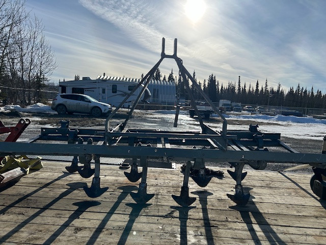 3 point hitch farm equipment in Other in Whitehorse - Image 3