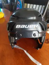 new bauer M10 sz sm hockey helmet