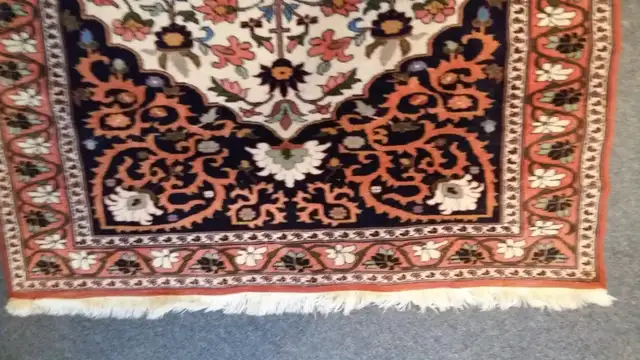 VERY FINE PERSIAN RUG in Rugs, Carpets & Runners in Markham / York Region - Image 7