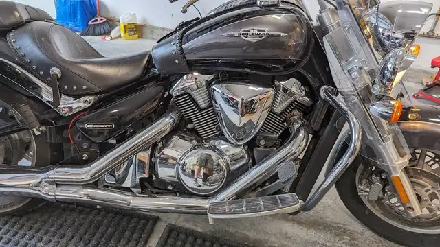 Safetied 2008 Suzuki C109RT for sale in Street, Cruisers & Choppers in Trenton - Image 4