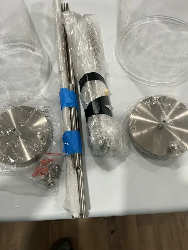 Pendant Lights in Indoor Lighting & Fans in Oshawa / Durham Region - Image 6