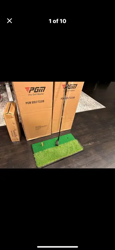 Multi-turf design lets you practice fairway, rough and tee shots all on one mat Oversized design pro...