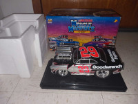 1:18 scale Muscle machines diecast  nascar 