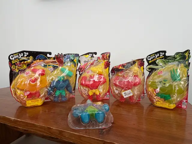 Heroes of Goo Jit Zu Action Figures