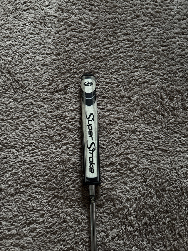 Cleveland Classic collection putter in Golf in Lethbridge - Image 2