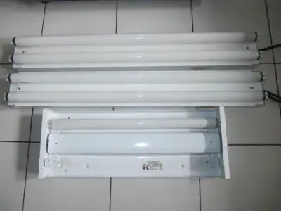 Up for sale is a Lithonia Lighting and Visioneenng Brand Fluorescent Lighting Units in good tested a...