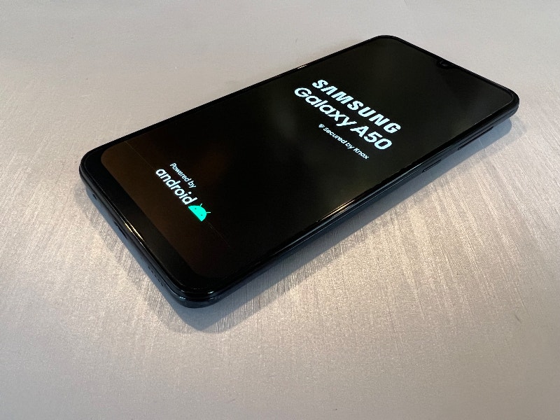 Samsung Galaxy A50 64GB Black UNLOCKED READY TO GO! Cell Phones