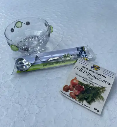 brand new Swirly Spoons spoon and glass serving dish, View more