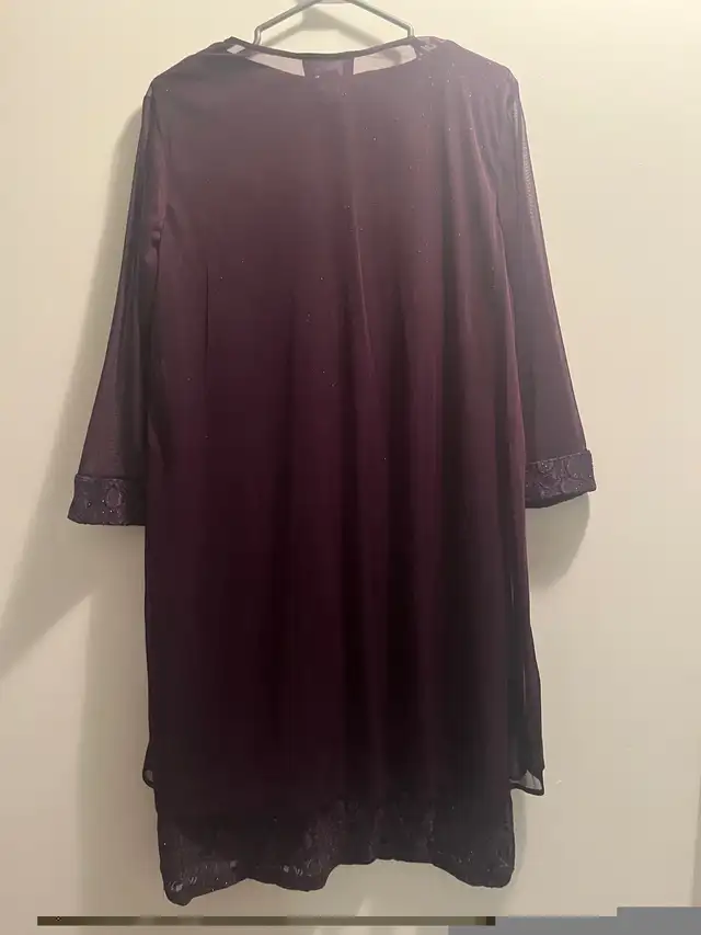 R&M Richards Womens 2pcs  Jacket /  Dress 14, Plum in Women's - Dresses & Skirts in Mississauga / Peel Region - Image 7