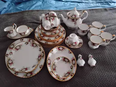 Royal Albert Celebration, teapot, 5 settings, 5 mugs, platter.., View more