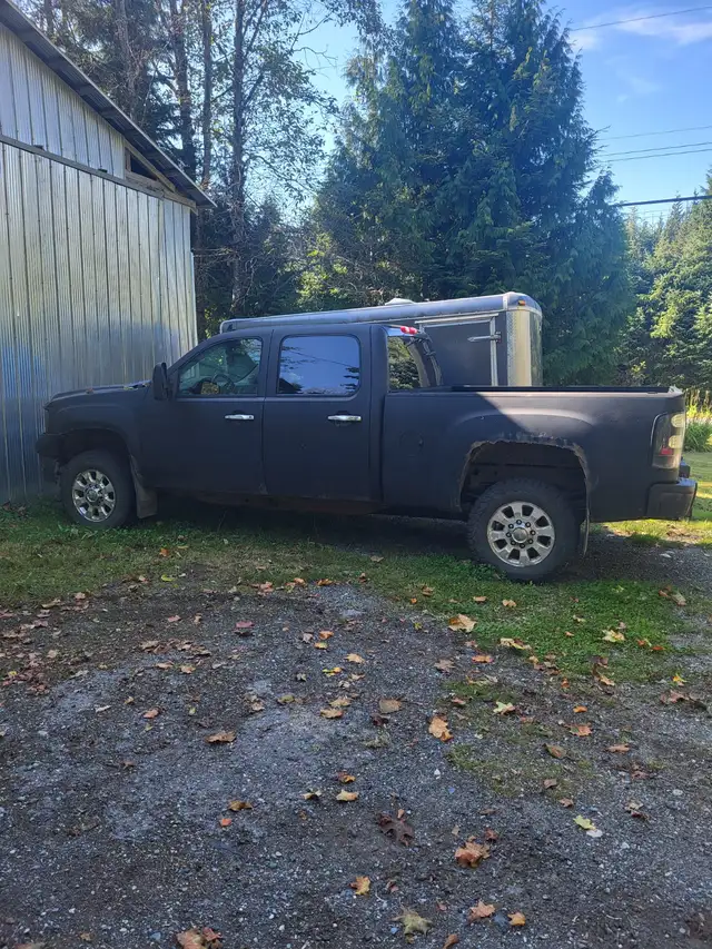 2012 GMC Sierra 3500 HD Denali