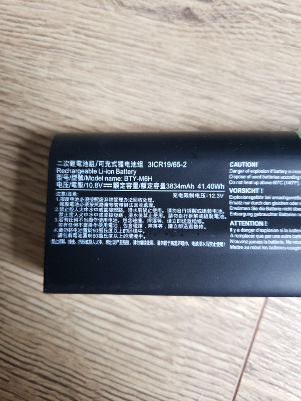 MSI 3ICR19/65-2 10.8V 3834mAh 41.40Wh Laptop Battery in Laptop Accessories in Oshawa / Durham Region - Image 2