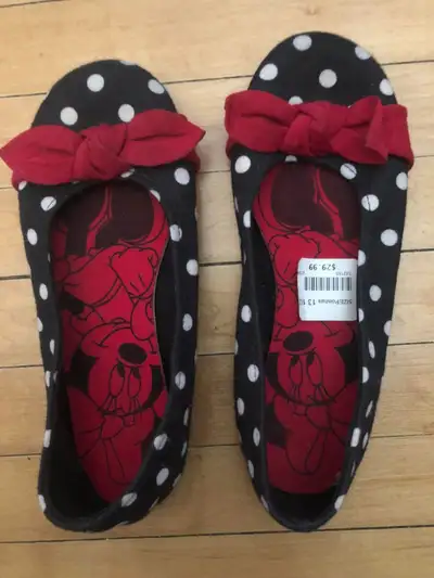 Minnie Mouse small kid shoes sz 13.5, View more