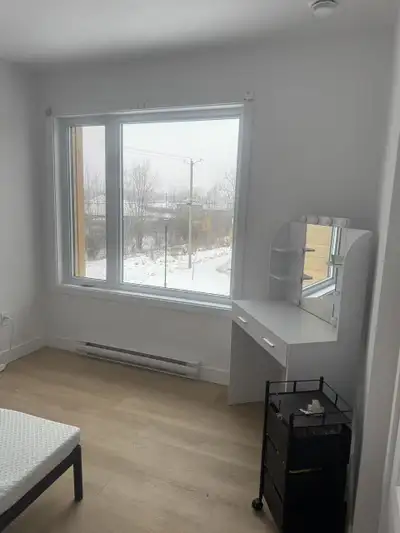 TRANSFERT DE BAIL URGENT – 4½ au District 55 ! ✨ 1 MOIS GRATUIT + 200$ DE RÉDUCTION pendant 5 mois ✨...