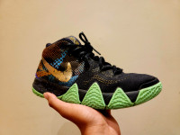 Nike Kyrie 4 'Mamba Mentality' Size 5.5 (Kids Basketball Shoe)