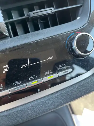 Air conditioning recharge for trucks and cars With the best prices Call us today for your quote! 8️⃣...
