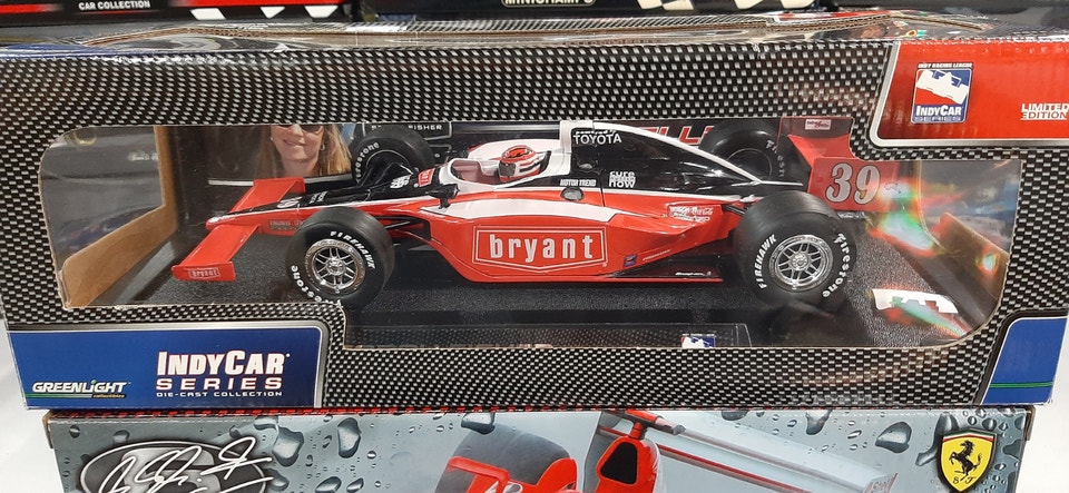 Miniature Greenlight Formule Race Sarah Fisher – 1/18, Boîte E3