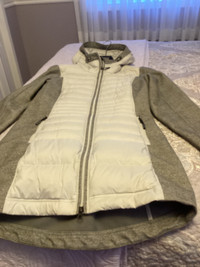 Ladies winter jackets size Med