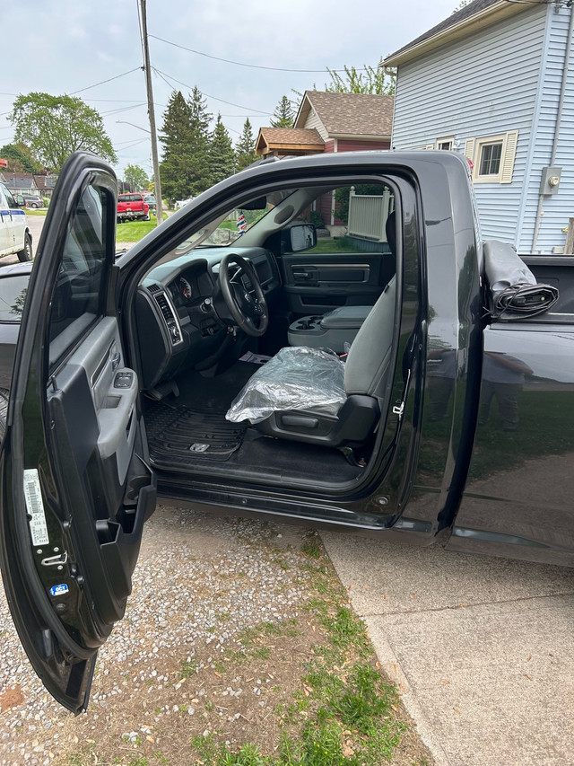 Dodge Ram 1500 Regular cab in Cars & Trucks in St. Catharines - Image 2