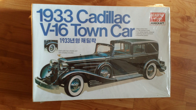 New Sealed Academy Minicraft 1/16 1933 Cadillac V-16 Town Car, View more