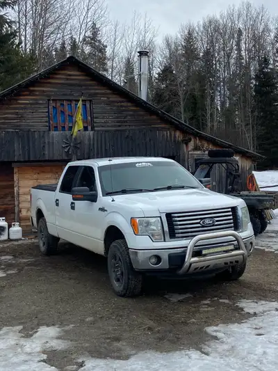 2012 Ford F150 SuperCrew Cab · Truck · Driven 318 kilometers Great truck but since I bought the new...
