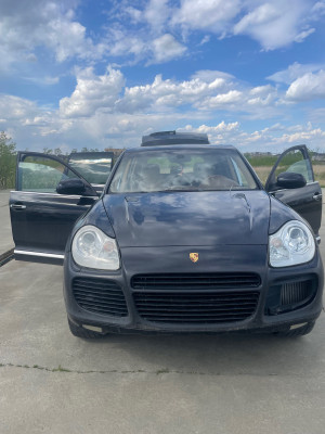 2003 Porsche Cayenne