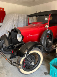 1928 Ford Model A roadster pick up