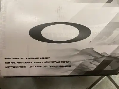 Oakley hockey half visor  NEW in box, View more