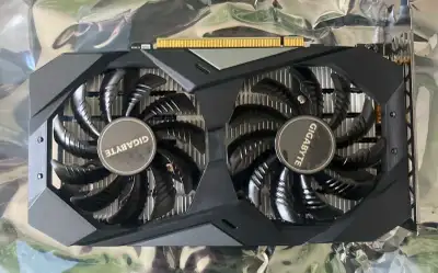 Selling my Gigabyte Nvidia RTX 3050, a solid graphics card with 6GB of GDDR6 memory, perfect for gam...