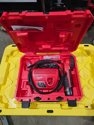 Milwaukee M12 Spotlight, View more