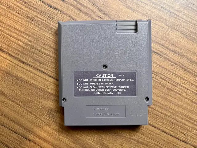 Batman (NES) in Older Generation in London - Image 3