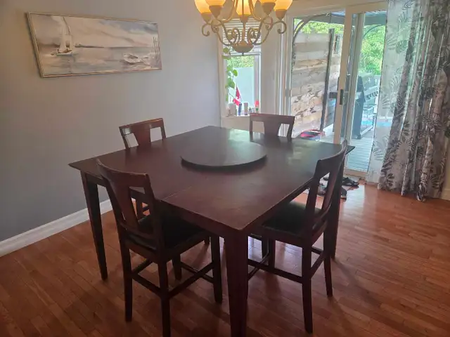 Dinning Room Table set for 8 people in Dining Tables & Sets in Annapolis Valley - Image 3
