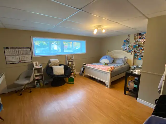 Two Bedrooms For Rent In A Female Only Student House In Thorold