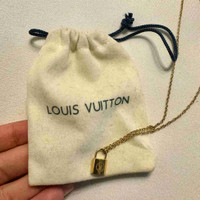  Louis Vuitton Necklace 