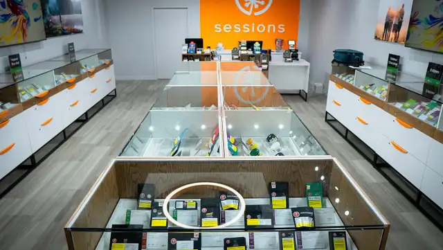 COMMERCIAL GENERAL CONTRACTOR & COMMERCIAL RENOVATIONS in Renovations, General Contracting & Handyman in Mississauga / Peel Region - Image 6