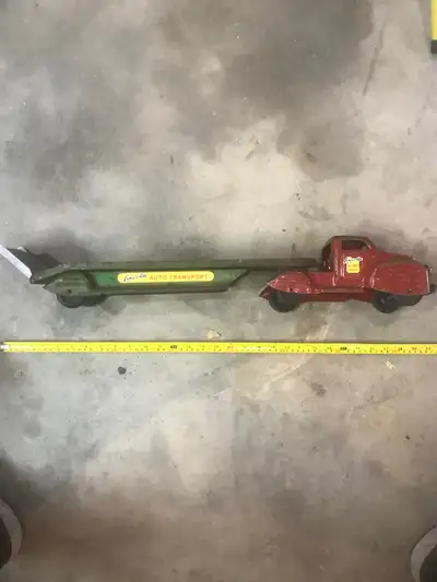 Lincoln toy’s pressed steel truck. Made in Canada