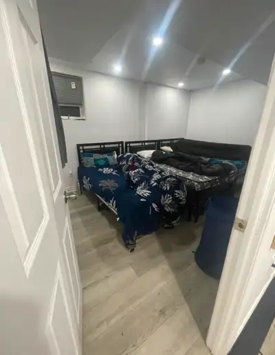 2bedroom basement available Immediately