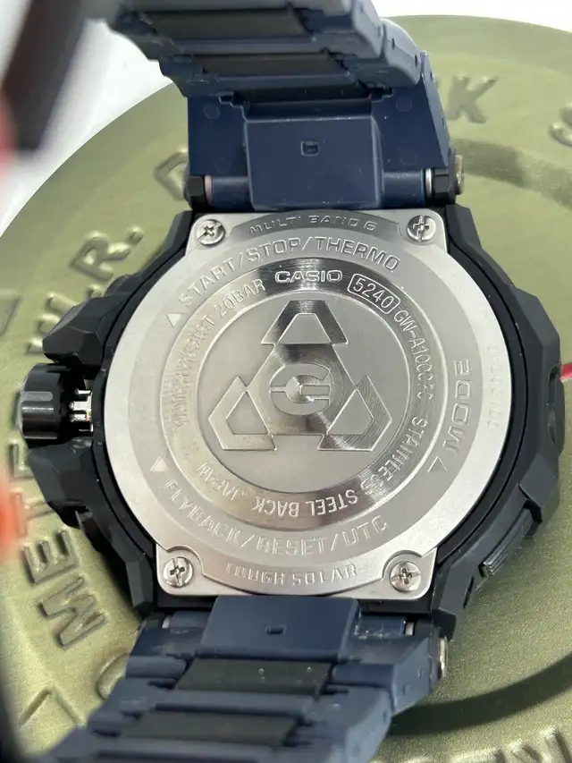 GSHOCK GRAVITYMASTER  in Jewellery & Watches in Oshawa / Durham Region - Image 5