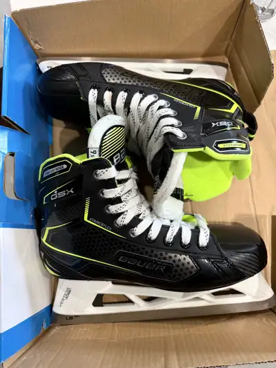 These skates are a size 9.5 I used them for 3 skates they are like new. Retail at 279.99 + tax and I...
