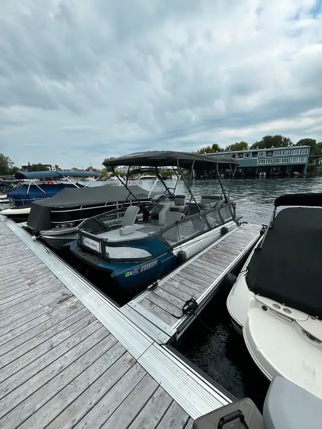 Ponton Sea-doo switch sport 21 pied 230hp in Powerboats & Motorboats in Sherbrooke - Image 5