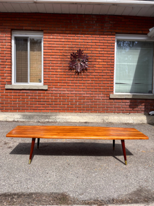 Table basse BOIS MASSIF Mid Century Surf Board Coffee Table 1960 dans Tables basses  à Ville de Montréal - Image 3