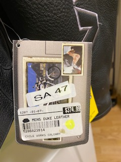 Victory Motorcycles Leather Jacket in Men's in Calgary - Image 3