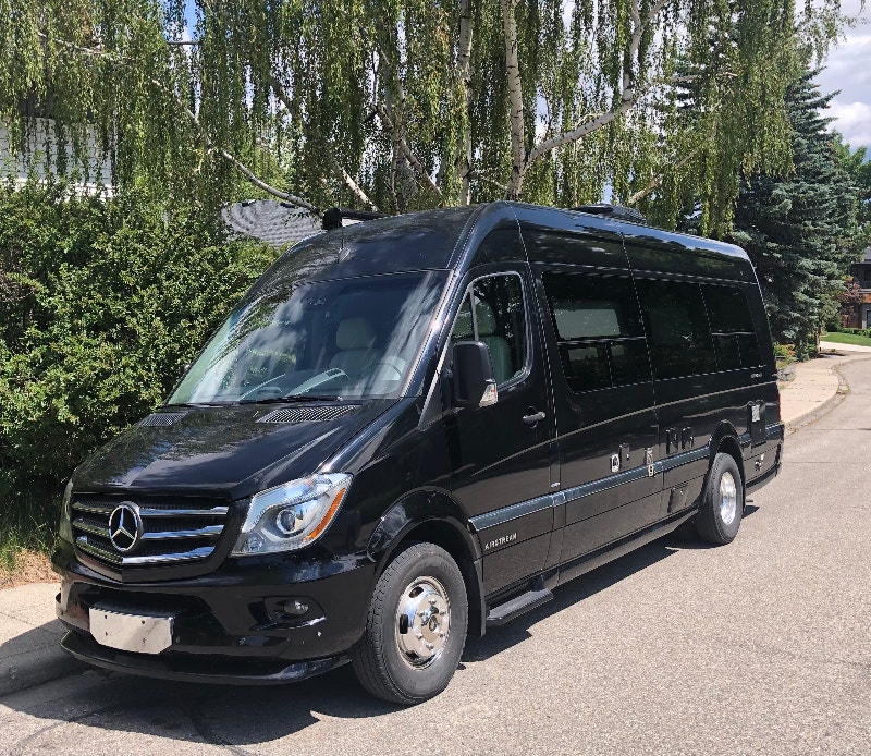 Airstream Interstate EXT Lounge Sprinter RVs & Motorhomes Calgary