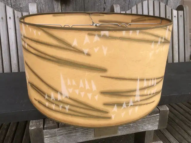 Vintage antique MCM Lamp Light Shade Retro Decor  in Indoor Lighting & Fans in Oakville / Halton Region - Image 2