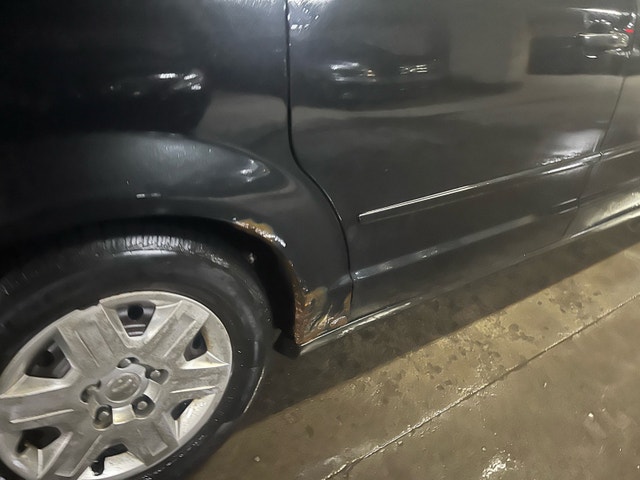2010 Dodge Grand Caravan SE – 7 Passenger – 240,000 km — photo 4