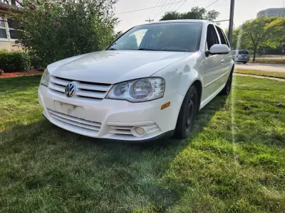 Selling 2008 Golf City. Very little rust. Clean car. Tinted windows Everything works. Krown protecte...