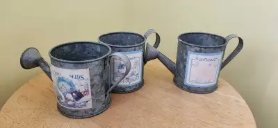 2 mini watering cans and 1 mini jar Garden in metal, View more