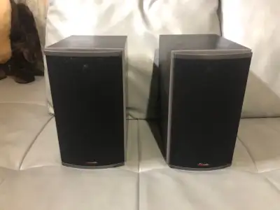 Polk Audio RTI 4 Speakers, View more
