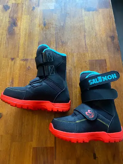 Kids snowboard boot Solomon Whipstar 11K, View more