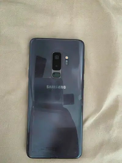 Samsung S9 Plus 64gb **EarBuds/Charger Set + Delivery**, View more